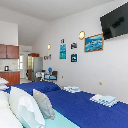 Apartment Boris Omis